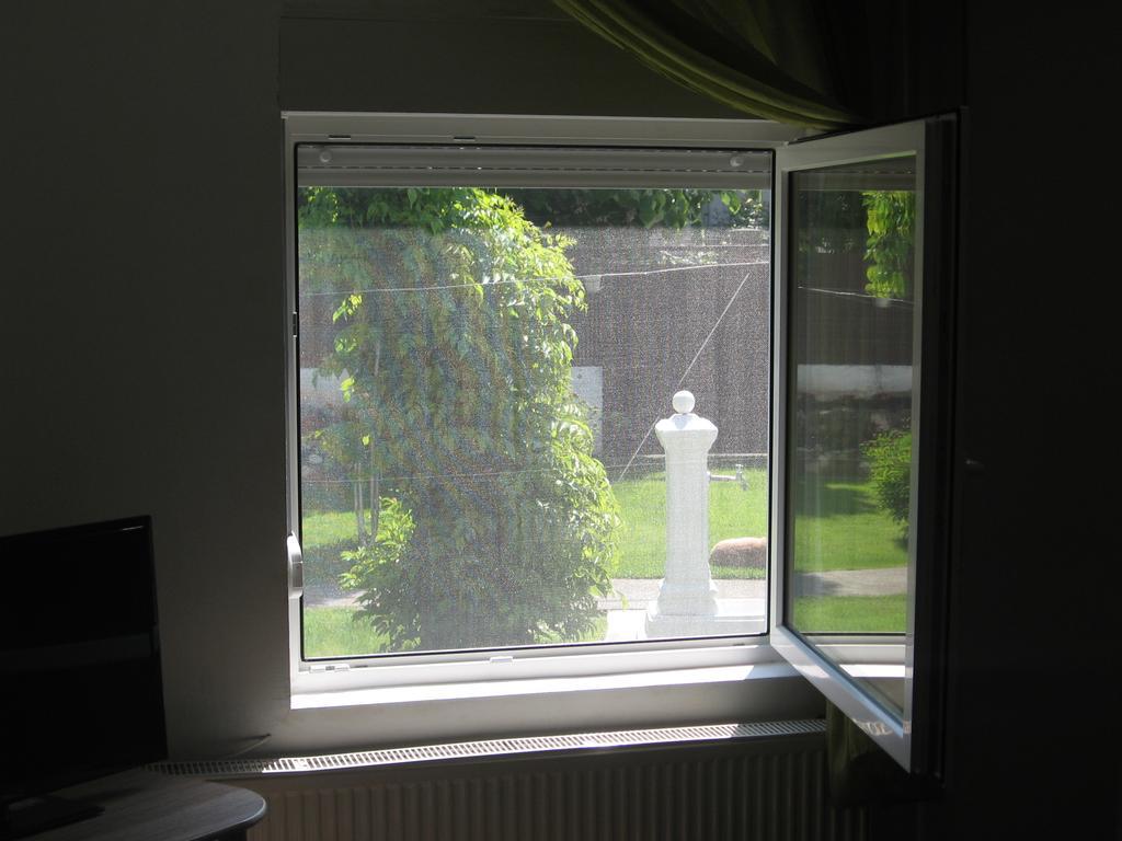 Green Apartment Novi Sad Dış mekan fotoğraf