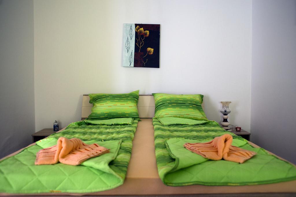 Green Apartment Novi Sad Dış mekan fotoğraf